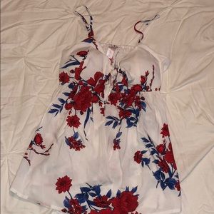 Spaghetti strapped tank top